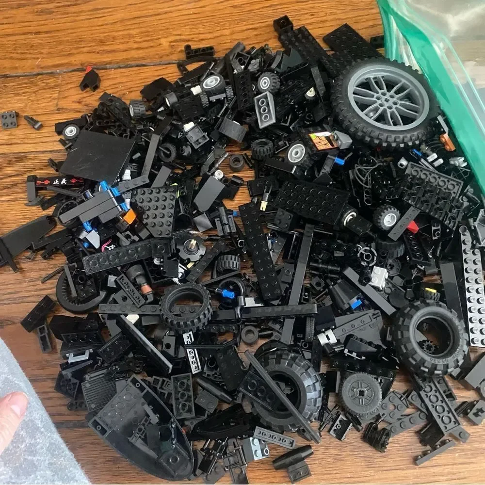 LEGO Mixed Pieces and Mixed Special Parts 2Lb black